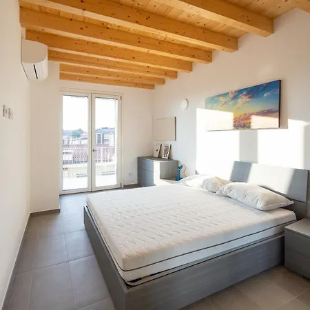 Apartment Harmonic *